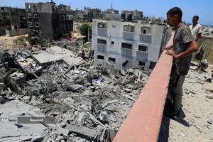 شهرک نشینان صهیونیست مسیر کامیون&zwnj;های حامل آرد به نوار غزه را بستند