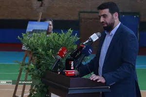 سخنرانی مهدی قمی شهردا منطقه 11 در مراسم افتتاح 8 نیروگاه خورشیدی در شهر تهران