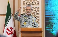 امیر سیاری: مأموریت ارتش دفاع از تمامیت ارضی، استقلال کشور و حفظ نظام جمهوری اسلامی است