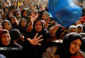 شهرک نشینان صهیونیست مسیر کامیون&zwnj;های حامل آرد به نوار غزه را بستند