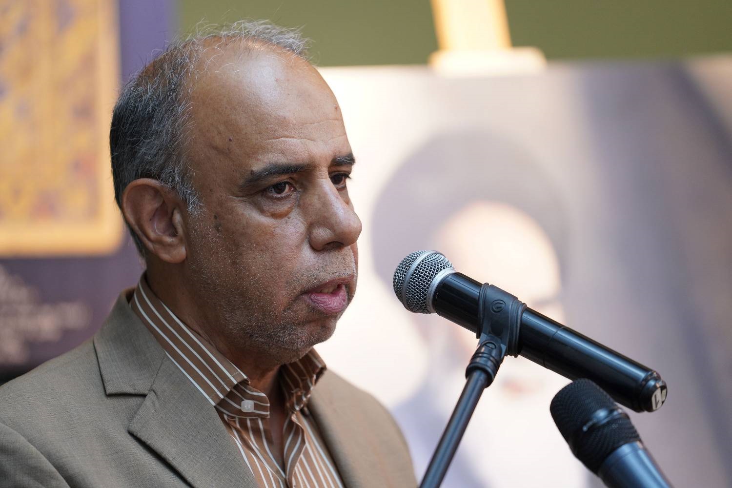 حکم خادمی محمد میرکیانی و کلر ژوبرت همزمان با ولادت امام رضا (ع) صادر شد