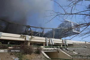 تجاوز هوایی آمریکا و صهیونیستی به ورزشگاه ۱۲هزار نفری آزادی 