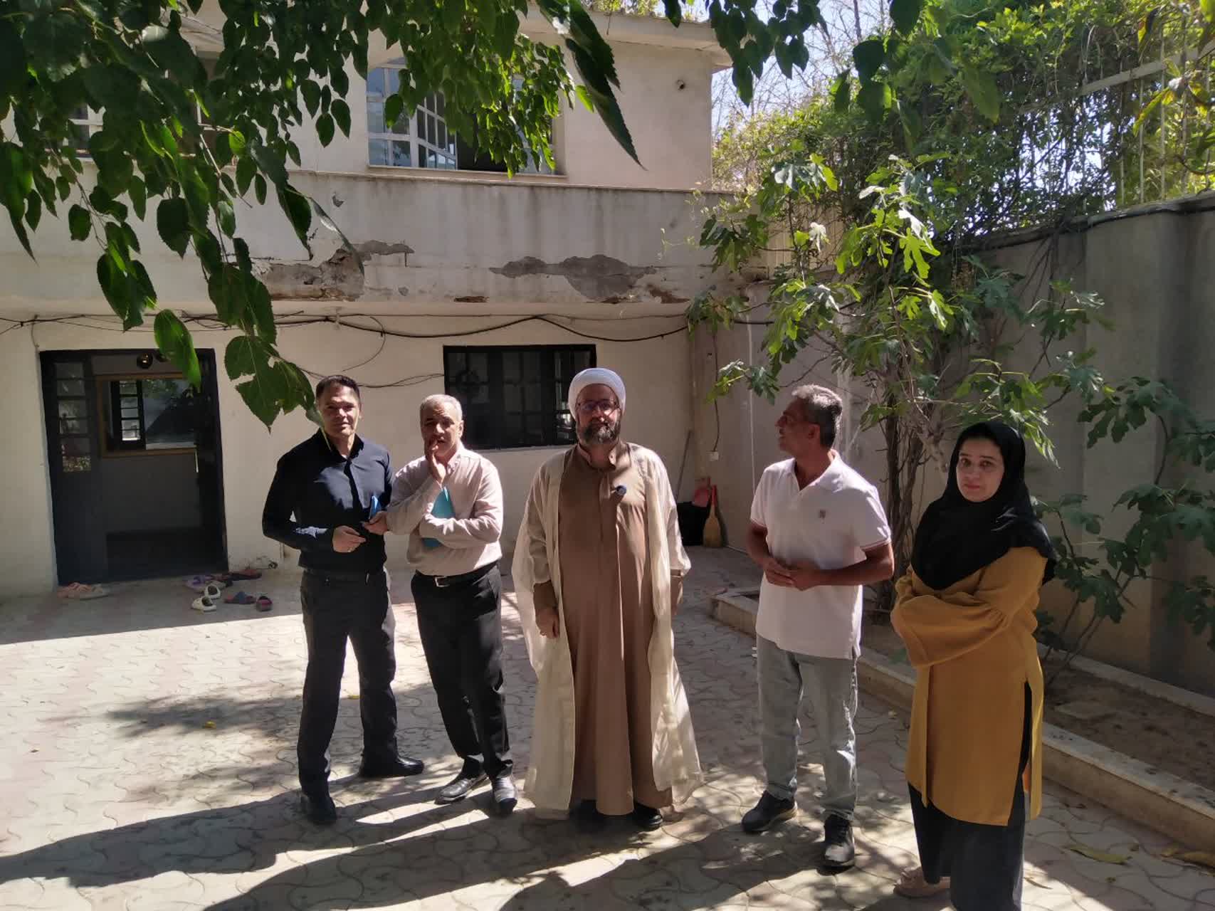 بازدید سرزده مسئولان دانشگاه آزاد شیراز از خوابگاه‌های دانشجویی؛ بررسی مستقیم دغدغه‌ها در محل