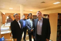 نمایند جنبش امل ۲۰ جلد کتاب به کتابخانه تخصصی دفاع مقدس اهدا کرد