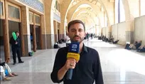 ما بر عهد خود ثابت‌قدمیم؛ حضور پرشور دانشجوی عراقی در آیین وداع با رهبر شهید در مصلای تهران