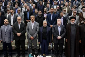 آئین بزرگداشت مقام استاد و سرآمدان آموزشی