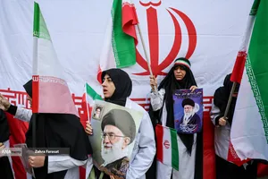 تجمع اعضای کادر درمان در محکومیت تجاوز آمریکا و رژیم صهیونیستی