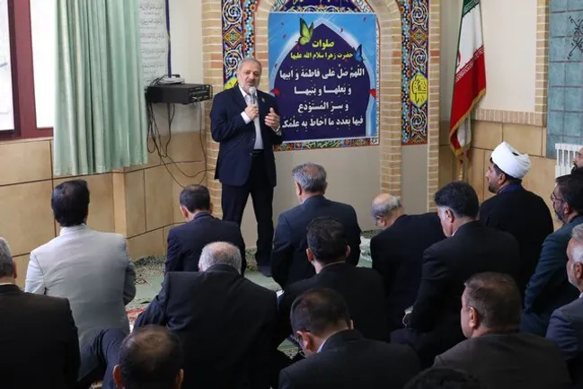 دانش‌آموزان هزار برابر بیشتر از درس به نماز توجه کنند؛ آرامش و سعادت در مسیر قرآن کریم