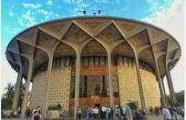بیش از ۶ هزار نفر از ٧ نمایش روی صحنه های تهران دیدن کردند/«اژدهاک» رکورد فروش کارگاه نمایش را شکست
