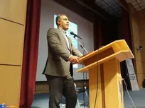 دانشگاه‌ها باید برای حل مسائل فرهنگی جامعه وارد عمل شوند