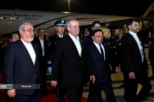 ورود مسعود پزشکیان رییس جمهور به شهر تیانجین جهت شرکت در نشست سران سازمان همکاری شانگهای