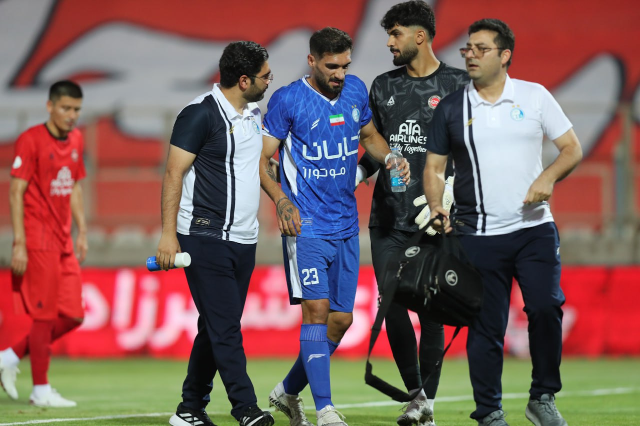 استقلال - تراکتور