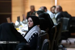 نشست جمعی از بسیجیان با بیژن رنجبر رئیس دانشگاه آزاد اسلامی