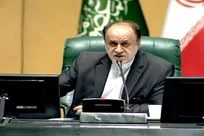 حاجی‌بابایی: وزارت رفاه طرح کالابرگ را برای جامعه هدف اجرایی کند