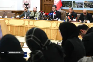  نشست خبری مدیرعامل سازمان راهداری و حمل&zwnj;ونقل جاده&zwnj;ای 