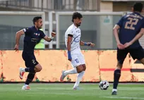 چرا بازی استقلال و گل گهر در ورزشگاه پاس قوامین برگزار نشد؟