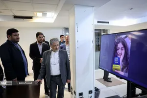 بازدید بیژن رنجبر رییس دانشگاه آزاد اسلامی از تحریریه چندرسانه ای خبرگزاری آنا