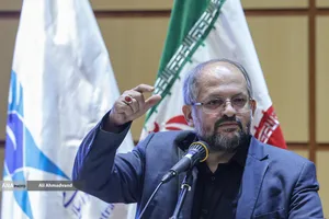 فرزاد جهان&zwnj;بین معاون فرهنگی و دانشجویی دانشگاه آزاد اسلامی