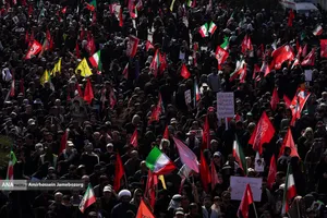 تشییع پیکر مطهر آقای شهید ایران و خانواده ایشان