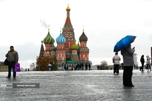 کلیسای جامع سنت باسیل (St. Basil&rsquo;s Cathedral) در میدان سرخ مسکو روسیه