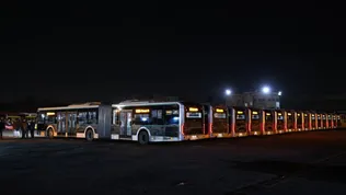 فرآیند انتقال ۲۰ دستگاه اتوبوس برقی تک‌کابین به تهران آغاز شد