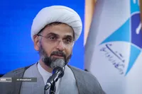 وظیفه دانشگاه آزاد، نهادینه‌سازی اندیشه‌های رهبر شهید در جامعه علمی است