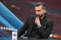 کنایه سنگین مجری برنامه فوتبال برتر به فوتبالی ها؛ دوران وسط بازی در حال تمام شدن است+فیلم