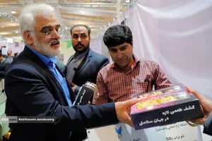 رویداد عصر امید عسلویه با حضور دکتر طهرانچی