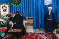 دیدار با خانواده شهید نخبه علی خدایاری