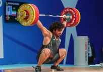 ششمی کرمی در حرکت دو ضرب