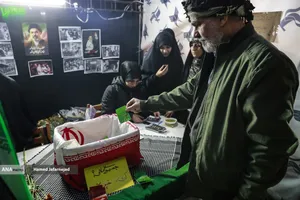 اجتماع مردمی در حمایت از رزمندگان اسلام و بیعت با رهبری و محکومیت حملات وحشیانه صهیونیستی - آمریکایی با حضور مردم انقلابی و شهیدپرور در میدان شهدا تهران