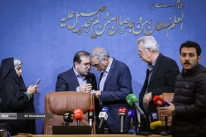 مهدی ابطحی سرپرست معاونت پژوهشی وزارت علوم و عبدالحسن بهرامی رئیس مرکز راهبری ستاد&zwnj;های اقتصاد دانش&zwnj;بنیان معاونت علمی