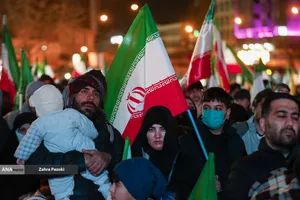 اجتماع بیعت مردم با رهبر سوم انقلاب اسلامی
