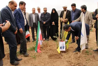 جزئیاتی از احداث باغ شهدا در دانشگاه آزاد اسلامی خرم‌آباد، گامی نو در تکریم فرهنگ ایثار و شهادت