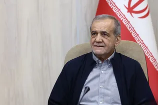 پزشکیان: مملکت را با علم و آگاهی می‌توان ساخت/ نمی‌توانیم راه توسعه را به بهانه سوءاستفاده دیگران ببندیم