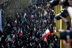 تشییع پیکر شهیدان لاریجانی، سلیمانی و شهدای ناو دنا
