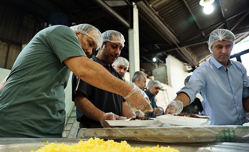 موکب المهدی شمیرانات؛ از خدمت در اربعین تا پشتیبانی از جبهههای جنگ موکب المهدی شمیرانات؛ از خدمت در اربعین تا پشتیبانی از جبهههای جنگ