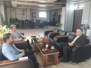 تأکید بر تشکیل کارگروه مشترک میان دانشگاه آزاد و اداره میراث فرهنگی، گردشگری و صنایع دستی 