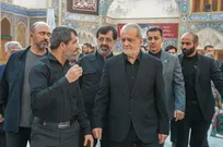 پزشکیان در مراسم تشییع رهبر شهید انقلاب اسلامی حضور یافت