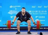 ثبت دومین سهمیه المپیکی توسط داودی/ غول گرجستانی فقط وزن‌کشی کرد