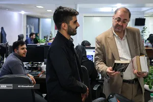 بازدید حسین قرایی مدیرکل روابط عمومی سازمان صداوسیما از خبرگزاری آنا