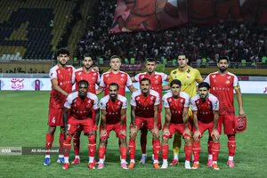 تیم&zwnj;های فوتبال استقلال و پرسپولیس امروز (چهارشنبه) در چارچوب هفته پنجم لیگ برتر به مصاف هم رفتند که این دیدار به تساوی یک - یک انجامید.