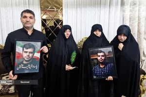 دیدار و تکریم خادمیاران رضوی منطقه 14 تهران با خانواده شهید سعید عقیقی که در حمله رژیم صهیونیستی 25 خرداد 1404 به شهادت رسید