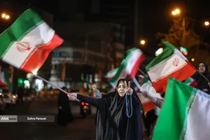 اجتماع مردمی در حمایت از رزمندگان اسلام