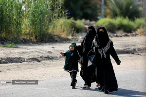 پیاده روی زائرین اربعین حسینی از طریق العلما