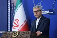 بقایی: شرط‌گذاری آمریکا نشانه عدم جدیت است/ دیپلماسی «توپ‌بازی» نیست