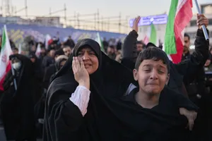  اجتماع مردم تهران در پی خبر شهادت حضرت آیت الله العظمی امام خامنه ای رحمته الله علیه رهبر عظیم الشان انقلاب اسلامی ایران