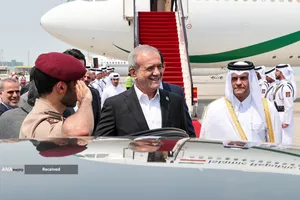 سفر رئیس جمهور به قطر