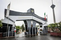 ادعای وجود تخلفات مالی در قراردادهای دانشگاه علوم پزشکی ایران