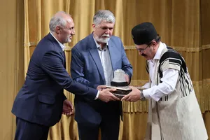 آیین نکوداشت روز فردوسی و ادبیات فارسی همزمان با برنامه &laquo;شاهنامه و هویت ایرانی&raquo;